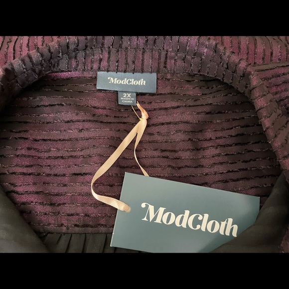 NWT ModCloth Sheer Metallic Button Down Blouse - Picture 4 of 5